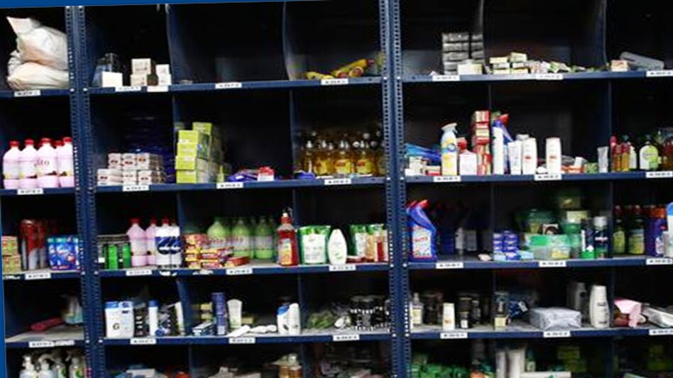 Goods are displayed on racks at a Bigbasket warehouse on the outskirts of Mumbai. (Photo/Reuters) Goods are displayed on racks at a Bigbasket warehouse on the outskirts of Mumbai. (Photo/Reuters)