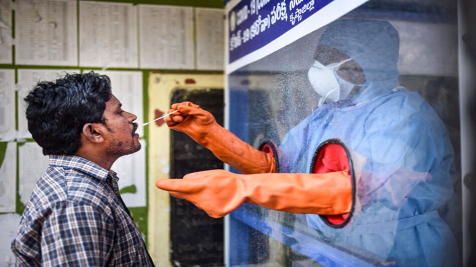 MHA had emphasised on the need for containment, contact tracing and highlighted the districts of concern in each state MHA had emphasised on the need for containment, contact tracing and highlighted the districts of concern in each state