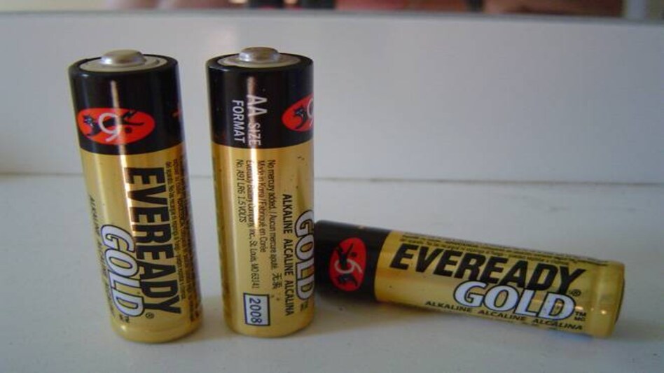 Eveready Industries reported nearly four-fold jump in its net profit at Rs 23.61 crore during June quarter Eveready Industries reported nearly four-fold jump in its net profit at Rs 23.61 crore during June quarter