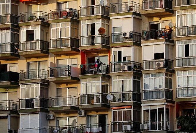 A software engineer died after falling from his 11th-floor balcony (Representative Image) A software engineer died after falling from his 11th-floor balcony (Representative Image)