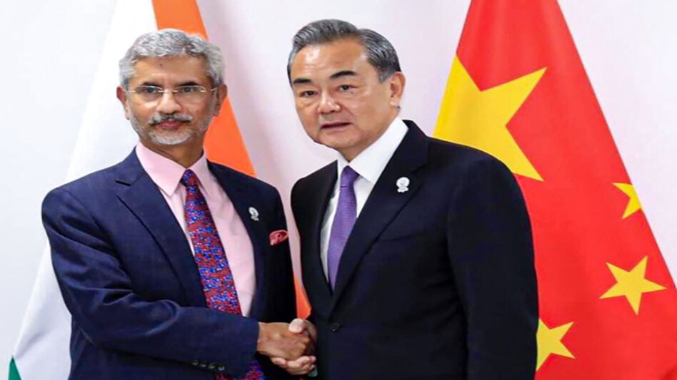 Jaishankar and his Chinese counterpart held an almost two-hour-long discussion reaching a "five-point" consensus to ease ongoing border tensions Jaishankar and his Chinese counterpart held an almost two-hour-long discussion reaching a "five-point" consensus to ease ongoing border tensions