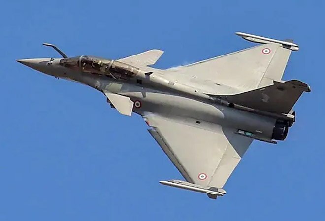 Did Taiwan shoot down Chinese fighter jet? Social media abuzz with videos