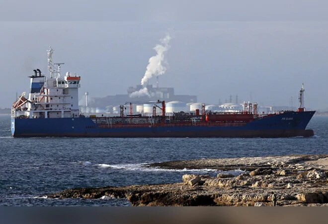 Fire onboard oil tanker off Sri Lanka's eastern waters extinguished: Navy