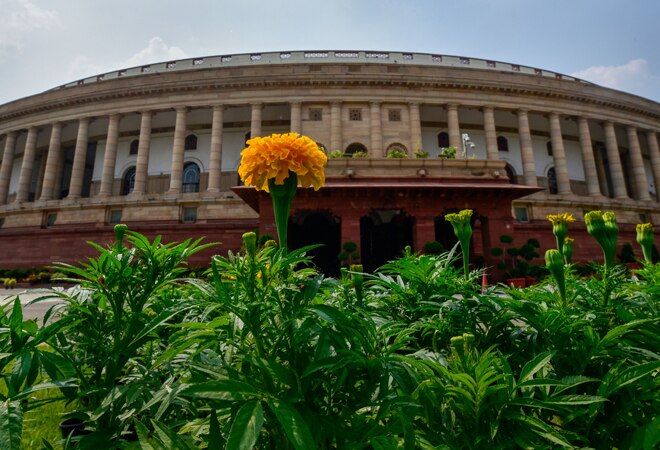 Farm bills 2020: Lok Sabha adjourned for an hour after opposition protest Farm bills 2020: Lok Sabha adjourned for an hour after opposition protest