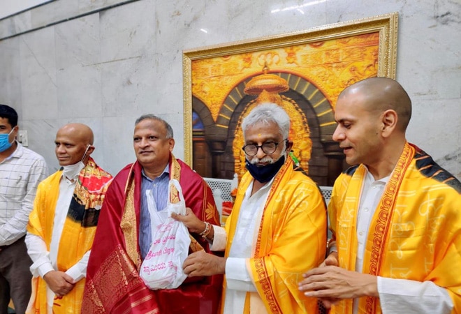 Shirdi Sai Baba Mandir to reopen; to follow Tirupati model