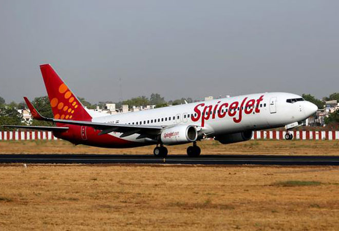 Cap on flights shields SpiceJet, GoAir; delays recovery Cap on flights shields SpiceJet, GoAir; delays recovery