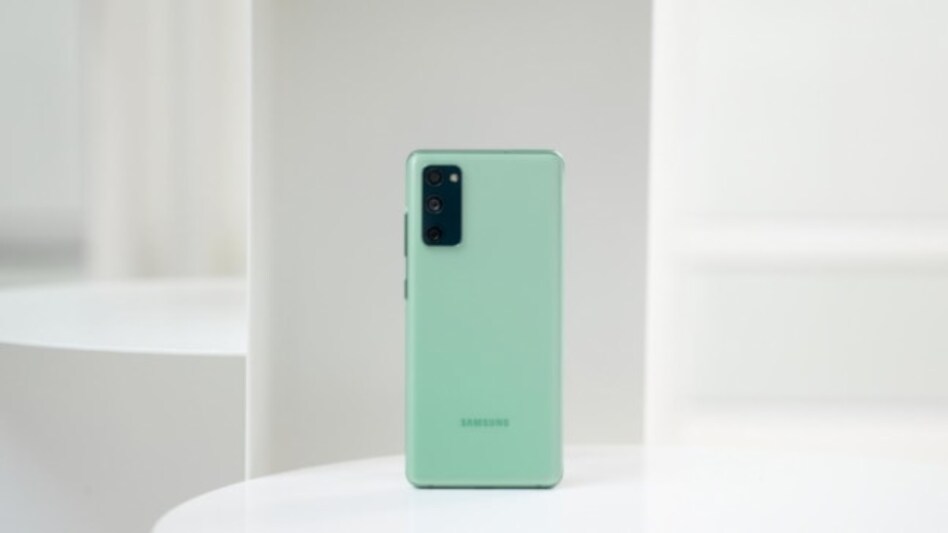 Samsung Galaxy S20 FE facing touchscreen issues, company promises a fix Samsung Galaxy S20 FE facing touchscreen issues, company promises a fix