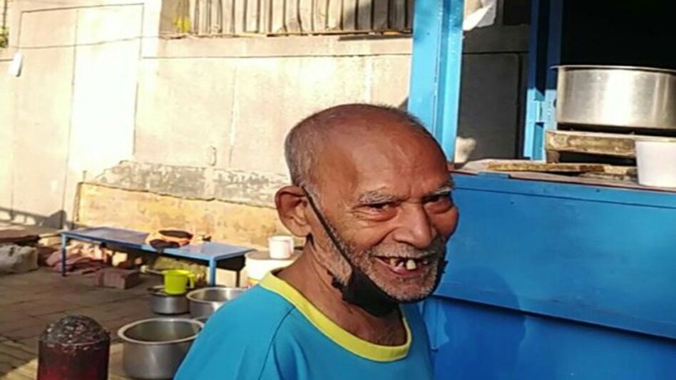 Baba ka Dhaba in Malviya Nagar: Certain users also hailed the Baba ka Dhaba incident as a rare positive moment wherein social media played a significant role Baba ka Dhaba in Malviya Nagar: Certain users also hailed the Baba ka Dhaba incident as a rare positive moment wherein social media played a significant role