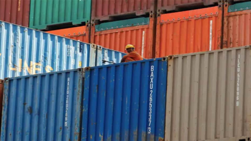 The Centre had in July this year said that bidders from bordering countries eyeing government contracts would need prior registration and security clearances (Photo: Reuters) The Centre had in July this year said that bidders from bordering countries eyeing government contracts would need prior registration and security clearances (Photo: Reuters)