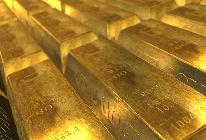 Gold, Silver prices in India on October 5: Global rates of the bullion metal traded in a temporary consolidation phase, even though the dollar index was down 0.1% against the basket of six currencies Gold, Silver prices in India on October 5: Global rates of the bullion metal traded in a temporary consolidation phase, even though the dollar index was down 0.1% against the basket of six currencies