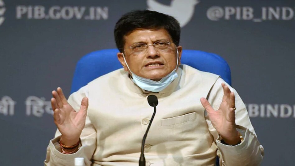 Piyush Goyal will be undergoing a surgery to remove a kidney stone. (PTI) Piyush Goyal will be undergoing a surgery to remove a kidney stone. (PTI)