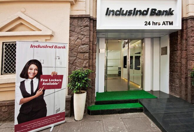 IndusInd Bank Q2 profit declines 52% to Rs 663.08 crore IndusInd Bank Q2 profit declines 52% to Rs 663.08 crore