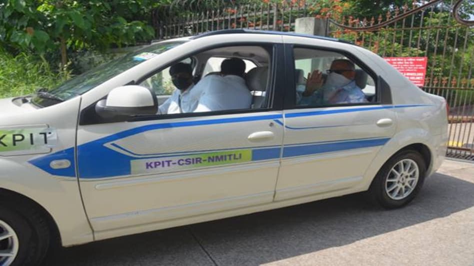 Hydrogen Fuel Cell (HFC) technology uses chemical reactions between hydrogen and oxygen (from air) to generate electrical energy, eliminating the use of fossil fuels (Image: Twitter) Hydrogen Fuel Cell (HFC) technology uses chemical reactions between hydrogen and oxygen (from air) to generate electrical energy, eliminating the use of fossil fuels (Image: Twitter)