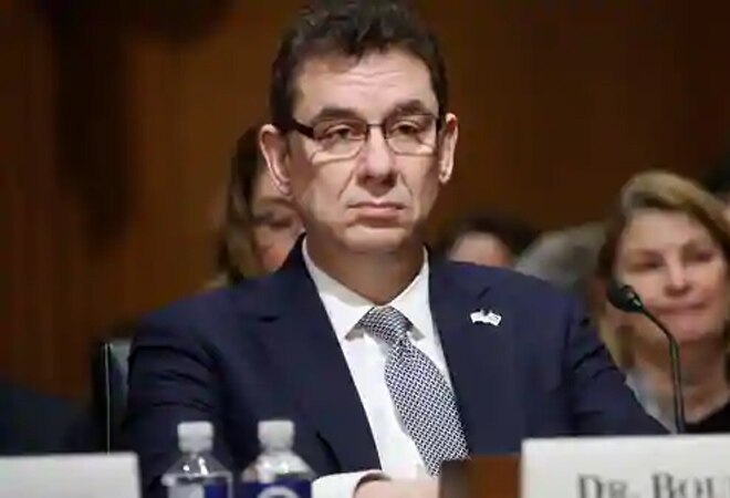 Pfizer CEO thrilled about Moderna's COVID-19 vaccine candidate results