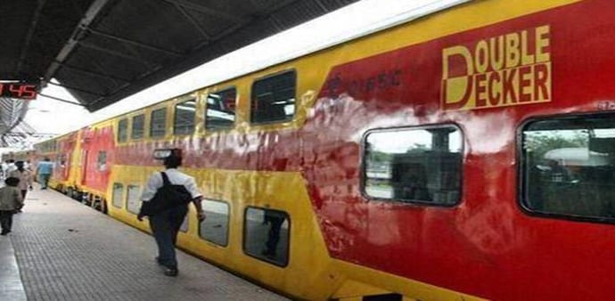 Indian Railways new coach: The new double-decker coach is packed with modern facilities and design Indian Railways new coach: The new double-decker coach is packed with modern facilities and design