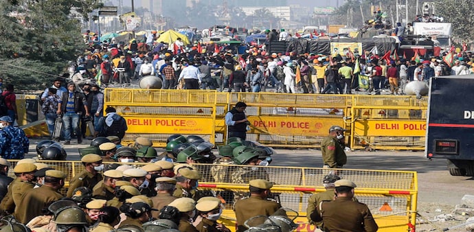 Security has tightened and barricading is being done at Ghazipur-Ghaziabad (Delhi-UP) border, as well as, Singhu border (Delhi-Haryana border) where farmers have gathered against the central government's farm laws. Security has tightened and barricading is being done at Ghazipur-Ghaziabad (Delhi-UP) border, as well as, Singhu border (Delhi-Haryana border) where farmers have gathered against the central government's farm laws.