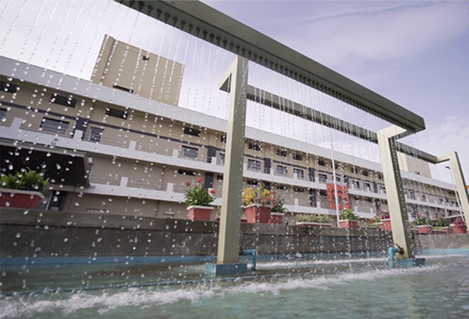 Gland Pharma sells its products through a business-to-business (B2B) model in more than 60 countries across the globe (as of June 30, 2020), including US, Europe, Canada, Australia, etc Gland Pharma sells its products through a business-to-business (B2B) model in more than 60 countries across the globe (as of June 30, 2020), including US, Europe, Canada, Australia, etc