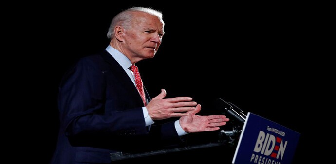 Joe Biden announced that he will introduce his plans to contain the COVID-19 pandemic on his first day in office Joe Biden announced that he will introduce his plans to contain the COVID-19 pandemic on his first day in office
