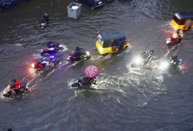 Cyclone Nivar Live Updates: No flights from Chennai today; holiday across Tamil Nadu on Nov 26