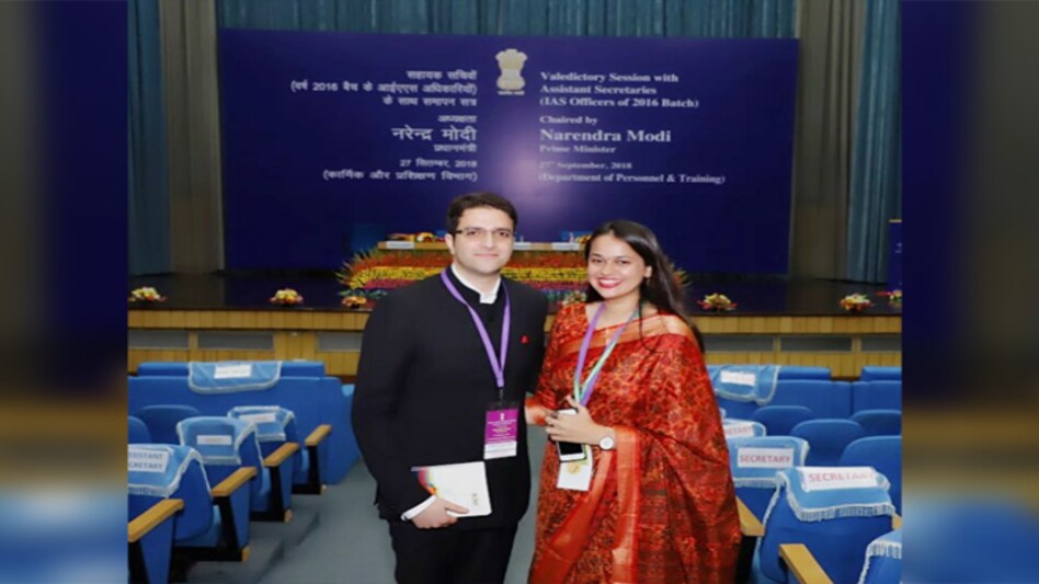 2015-batch IAS toppers Tina Dabi and Athar Khan, who tied the knot in March 2018, serve in the Rajasthan cadre (Image courtesy: Tina Dabi's Instagram) 2015-batch IAS toppers Tina Dabi and Athar Khan, who tied the knot in March 2018, serve in the Rajasthan cadre (Image courtesy: Tina Dabi's Instagram)
