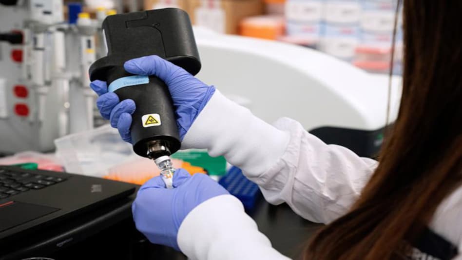 Sputnik V will cost less than $20 for a two-dose regimen for international supplies Sputnik V will cost less than $20 for a two-dose regimen for international supplies