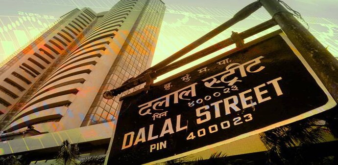 Sensex and Nifty gained 267 points or 0.61 per cent and 117 points or 0.91 per cent, respectively, last week Sensex and Nifty gained 267 points or 0.61 per cent and 117 points or 0.91 per cent, respectively, last week