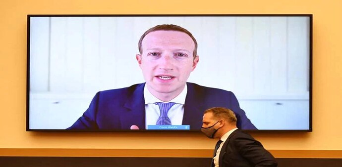 Facebook founder Mark Zuckerberg Facebook founder Mark Zuckerberg