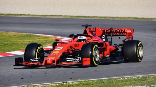 iPhone-designer Jony Ive, Apple CFO top candidates for post of CEO at Ferrari
