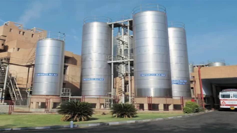 Amul was ranked at 18th position in 2012, however, in flat 8 years, it has moved 10 notches above to the current 8th position Amul was ranked at 18th position in 2012, however, in flat 8 years, it has moved 10 notches above to the current 8th position