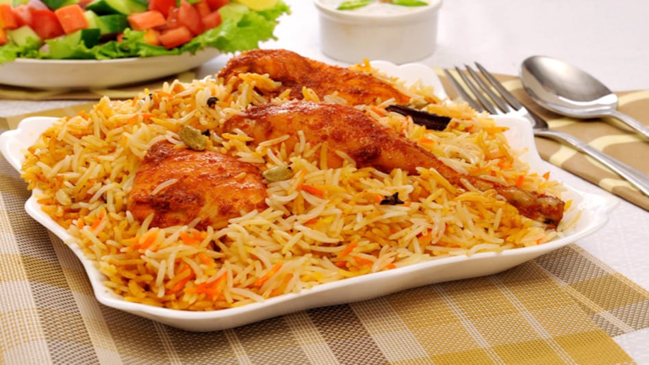 Over three lakh new users who installed Swiggy app made their debut by ordering chicken biryani Over three lakh new users who installed Swiggy app made their debut by ordering chicken biryani