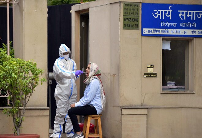 New coronavirus strain in the UK New coronavirus strain in the UK