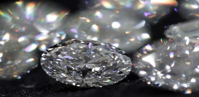 The diamond jewellery industry is expected to do 70-85 per of last year's sales The diamond jewellery industry is expected to do 70-85 per of last year's sales