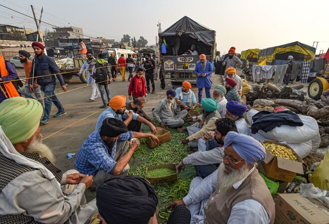 Bharat Bandh': Transport services, essential supplies likely to be affected in Delhi on Tuesday Bharat Bandh': Transport services, essential supplies likely to be affected in Delhi on Tuesday
