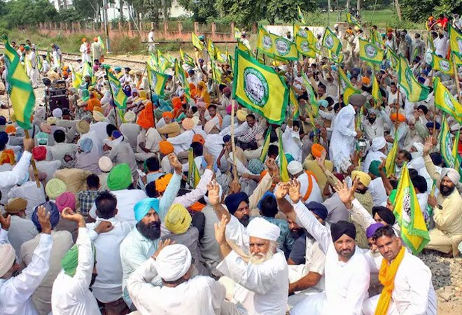 All India Kisan Sabha (AIKS), the CPI-M organisation said that the farmers' struggle will continue and become wide and deep in the days to come All India Kisan Sabha (AIKS), the CPI-M organisation said that the farmers' struggle will continue and become wide and deep in the days to come