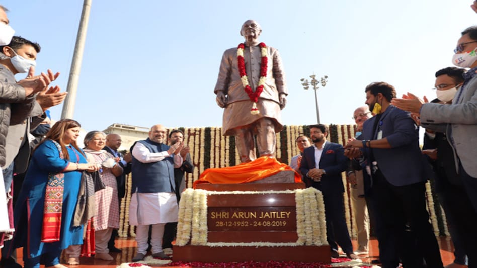 Home Minister Amit Shah unveils Arun Jaitley's statue at DDCA Home Minister Amit Shah unveils Arun Jaitley's statue at DDCA
