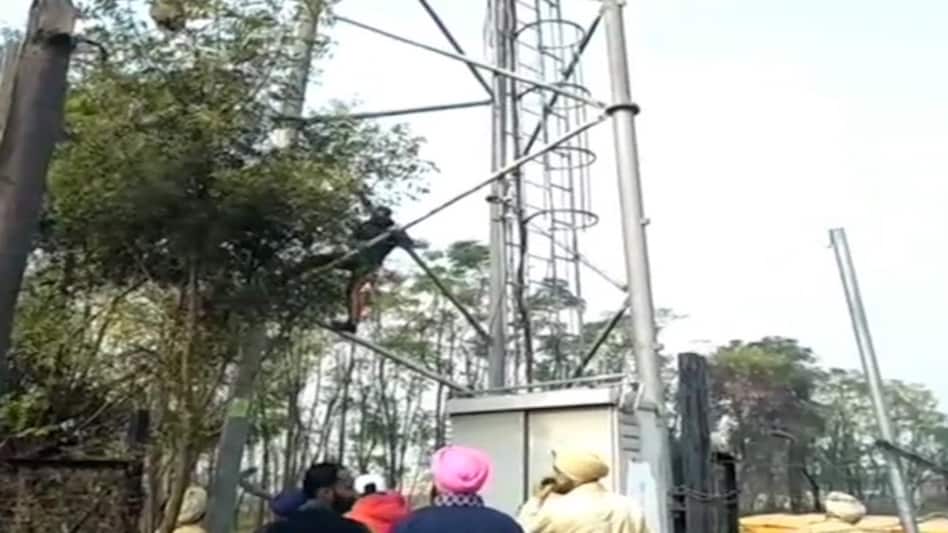 There are reportedly 9,000 Jio towers in Punjab There are reportedly 9,000 Jio towers in Punjab