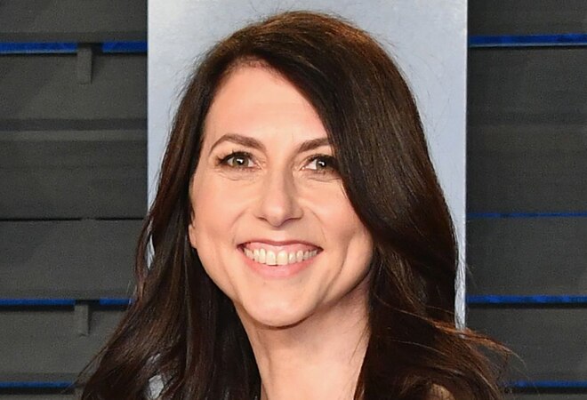 Mackenzie Scott is the third richest woman in the world, behind L'Oreal heir Francoise Bettencourt Meyers and Walmart heir Alice Walton Mackenzie Scott is the third richest woman in the world, behind L'Oreal heir Francoise Bettencourt Meyers and Walmart heir Alice Walton