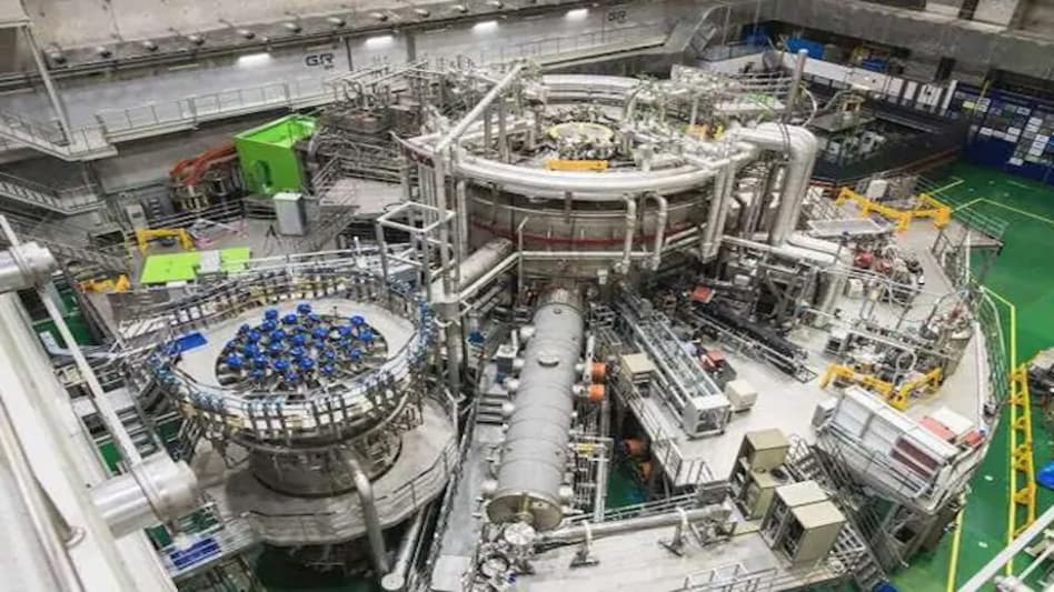 The Korea Superconducting Tokamak Advanced Research (KSTAR). (Photo: National Research Council of Science & Technology via phys.org) The Korea Superconducting Tokamak Advanced Research (KSTAR). (Photo: National Research Council of Science & Technology via phys.org)