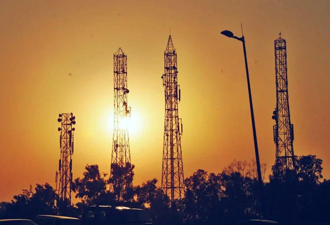 Domestic ratings agency ICRA also stated that the tariff increase is also expected to drive revenue growth for telcos in FY2022, touching Rs 220 ARPU (Average Revenue Per User) in the medium term Domestic ratings agency ICRA also stated that the tariff increase is also expected to drive revenue growth for telcos in FY2022, touching Rs 220 ARPU (Average Revenue Per User) in the medium term