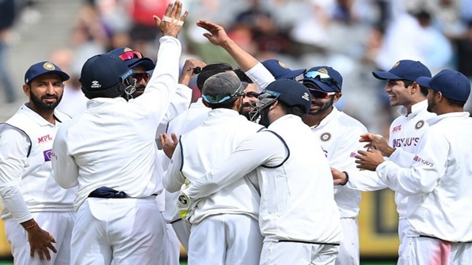 India thumped Australia by eight wickets in the second Test on the fourth day to level the four-match series 1-1 on Tuesday India thumped Australia by eight wickets in the second Test on the fourth day to level the four-match series 1-1 on Tuesday