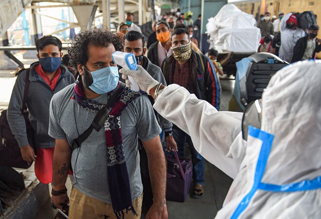 Health Ministry issues SOPs to prevent entry of mutated COVID-19 infected passengers Health Ministry issues SOPs to prevent entry of mutated COVID-19 infected passengers