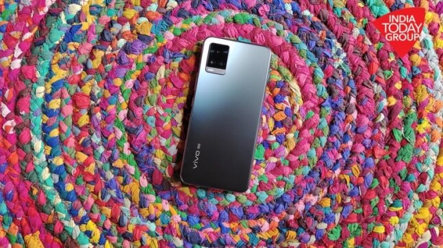 Vivo V20 Pro Quick Review: Lots of style at a good price