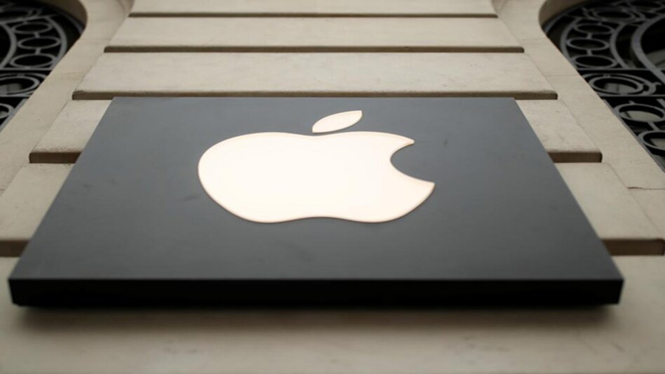 Apple registers record revenue Apple registers record revenue
