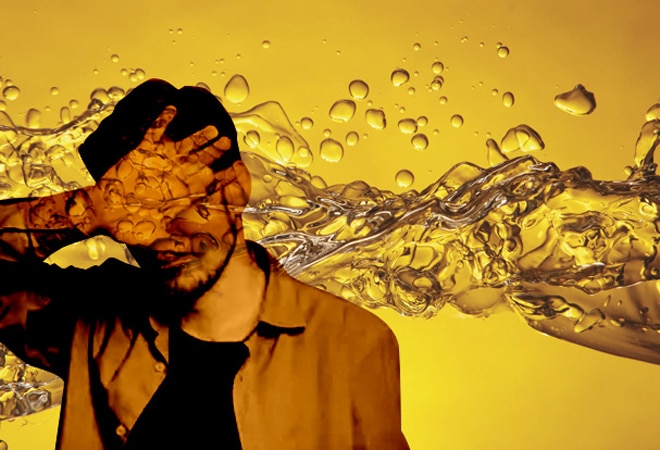 MP woman pours boiling oil on husband's face; case registered