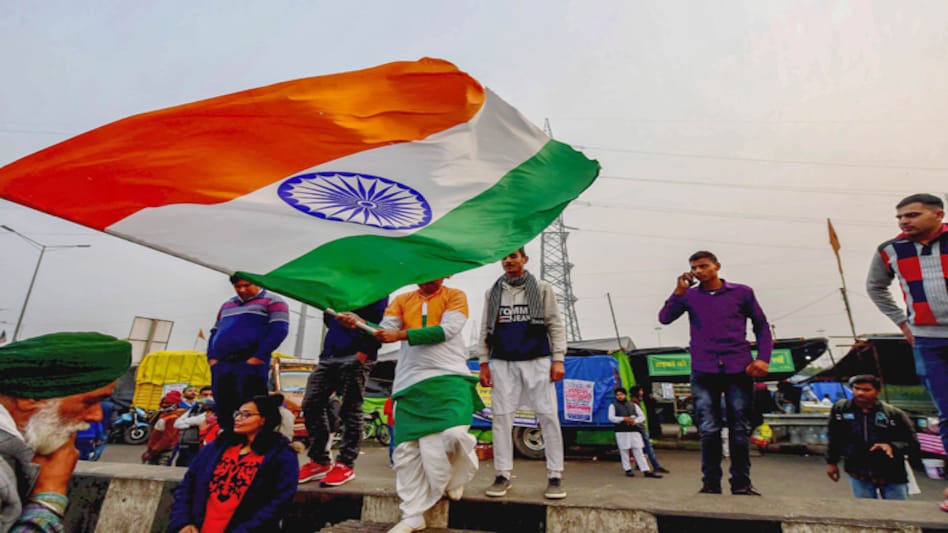 Sanyukt Kisan Morcha, the joint coordination committee of as many as 40 farmers' outfits, has decided to go ahead with the proposed 'Kisan Tractor March' on January 26 Sanyukt Kisan Morcha, the joint coordination committee of as many as 40 farmers' outfits, has decided to go ahead with the proposed 'Kisan Tractor March' on January 26