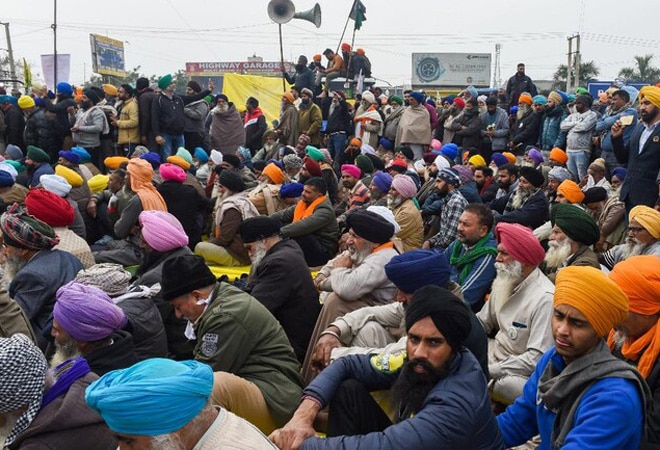 Chief Justice of India SA Bobde stated that any stray incident can spark violence adding that "as a court, we will not pass any order saying that you cannot protest" Chief Justice of India SA Bobde stated that any stray incident can spark violence adding that "as a court, we will not pass any order saying that you cannot protest"