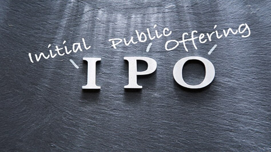 Blackstone was seeking to raise at least $5 billion for its second private equity fund focused on Asia, Bloomberg News reported in November Blackstone was seeking to raise at least $5 billion for its second private equity fund focused on Asia, Bloomberg News reported in November