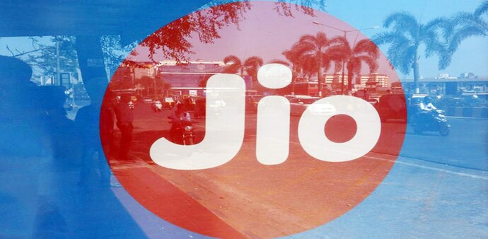 Over 1,500 Jio telecom towers have been damaged in Punjab Over 1,500 Jio telecom towers have been damaged in Punjab