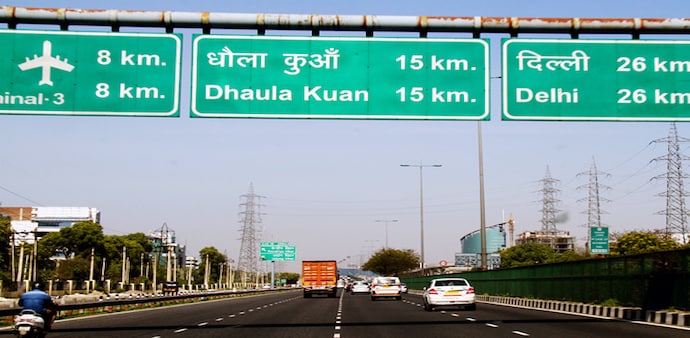 The road ministry also awarded NH projects of 7,597 km during this period (April 2020 to January 15, 2021) The road ministry also awarded NH projects of 7,597 km during this period (April 2020 to January 15, 2021)