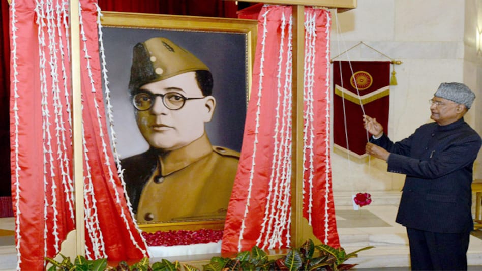 President Ram Nath Kovind unveiling Netaji's portrait at Rashtrapati Bhavan (Image- President of India Twitter) President Ram Nath Kovind unveiling Netaji's portrait at Rashtrapati Bhavan (Image- President of India Twitter)